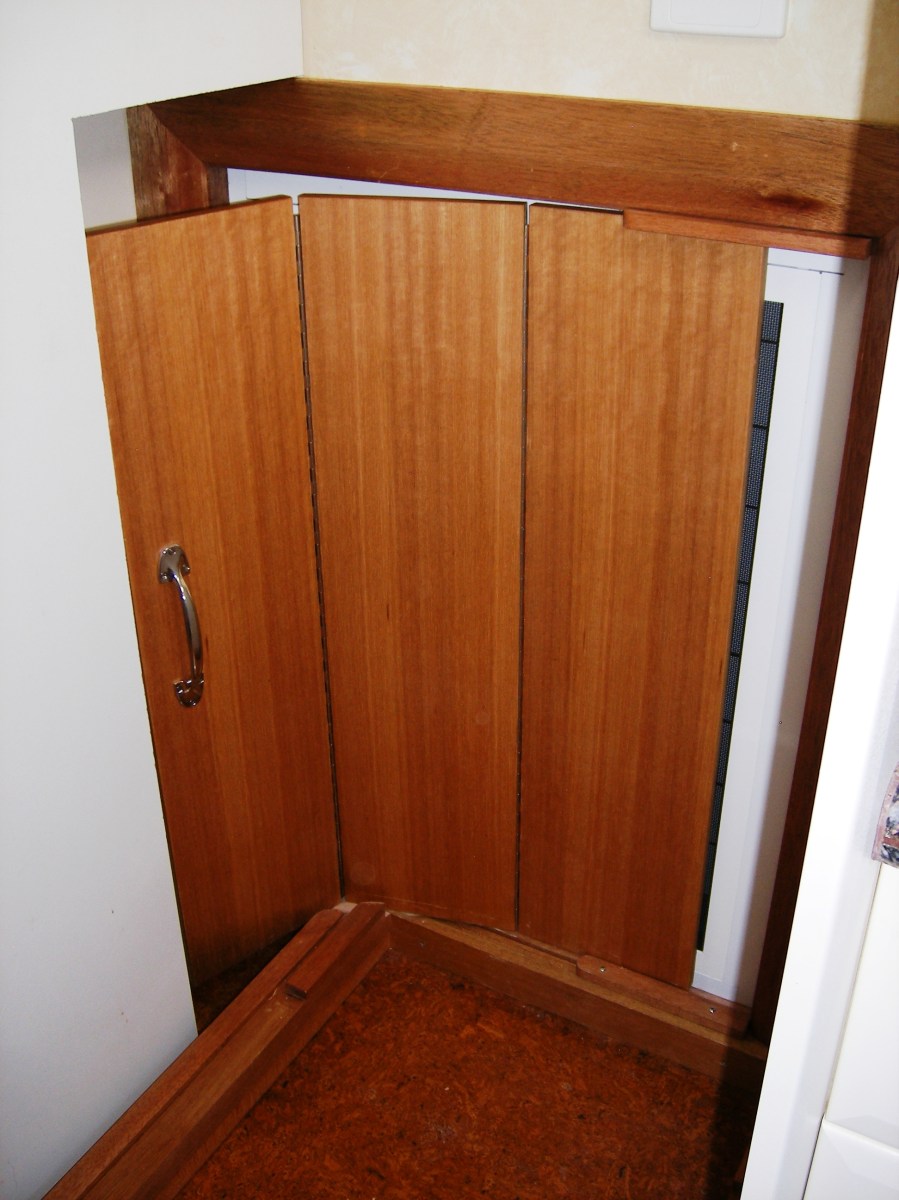 Wooden louvre cover panel