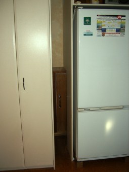 Photo of louvre, cover panel, and fridge
