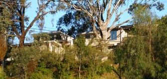 View of the house from the street